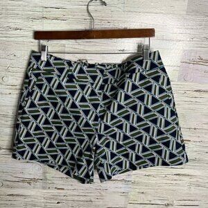 Ann Taylor shorts green black size  8